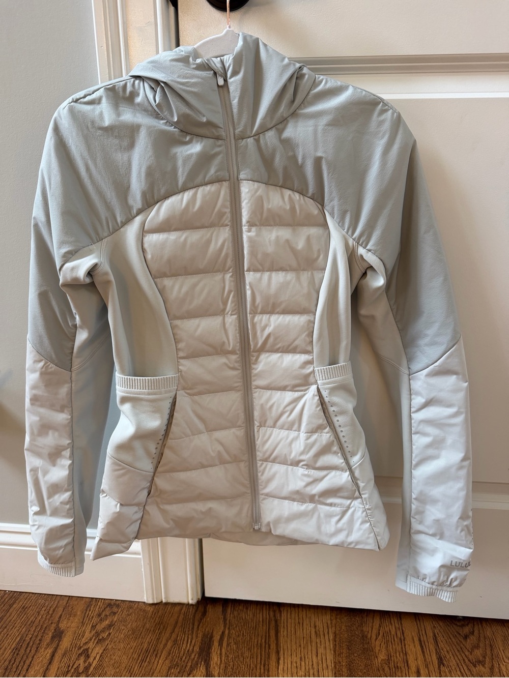 lululemon athletica Light Gray and Off-White Quilted Hooded Puffer Jacket